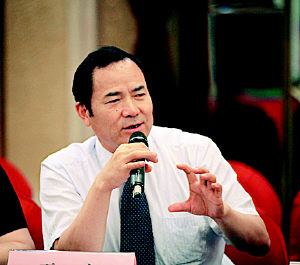 王立.jpg